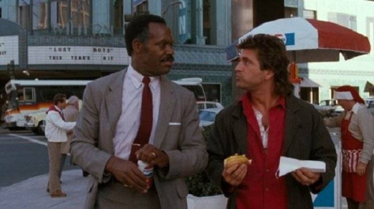 Mel Gibson assume direção de ‘Máquina Mortífera 5’ após morte do diretor Richard Donner
