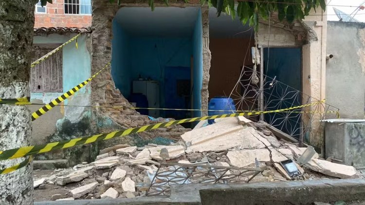 Casa explode em Esperança, na PB, após vazamento de gás, e homem fica ferido