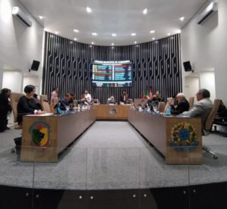 Câmara de Guarabira aprova requerimentos nas áreas da saúde, infraestrutura e economia do município